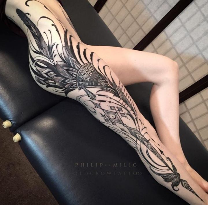 tatuajes en la pierna